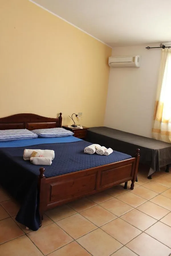 Alloggio per agriturismo Agriturismo L' Agrumeto Villa Girasole
